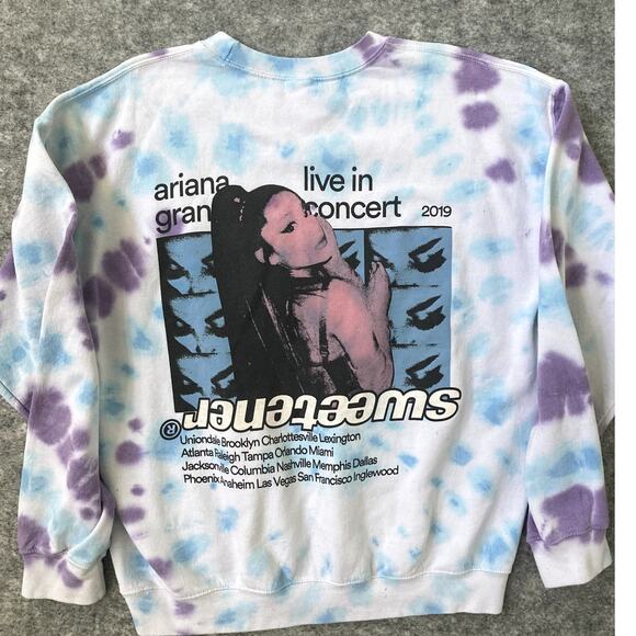 Ariana Grande Sweater Womens Large Sweetener Tour Tie Dye Crewneck Concert 2019 - Picture 1 of 8